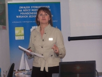 Pani_Prezes_moderowa_a_konferencj_